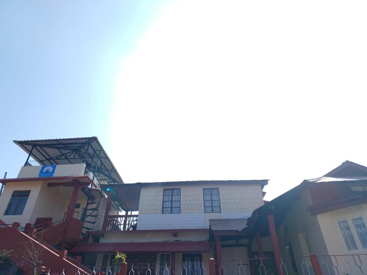 Odyssey'S Pateng Homestay, 乞拉朋齐 外观 照片